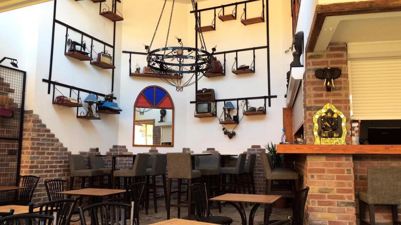 Patio אנטליה